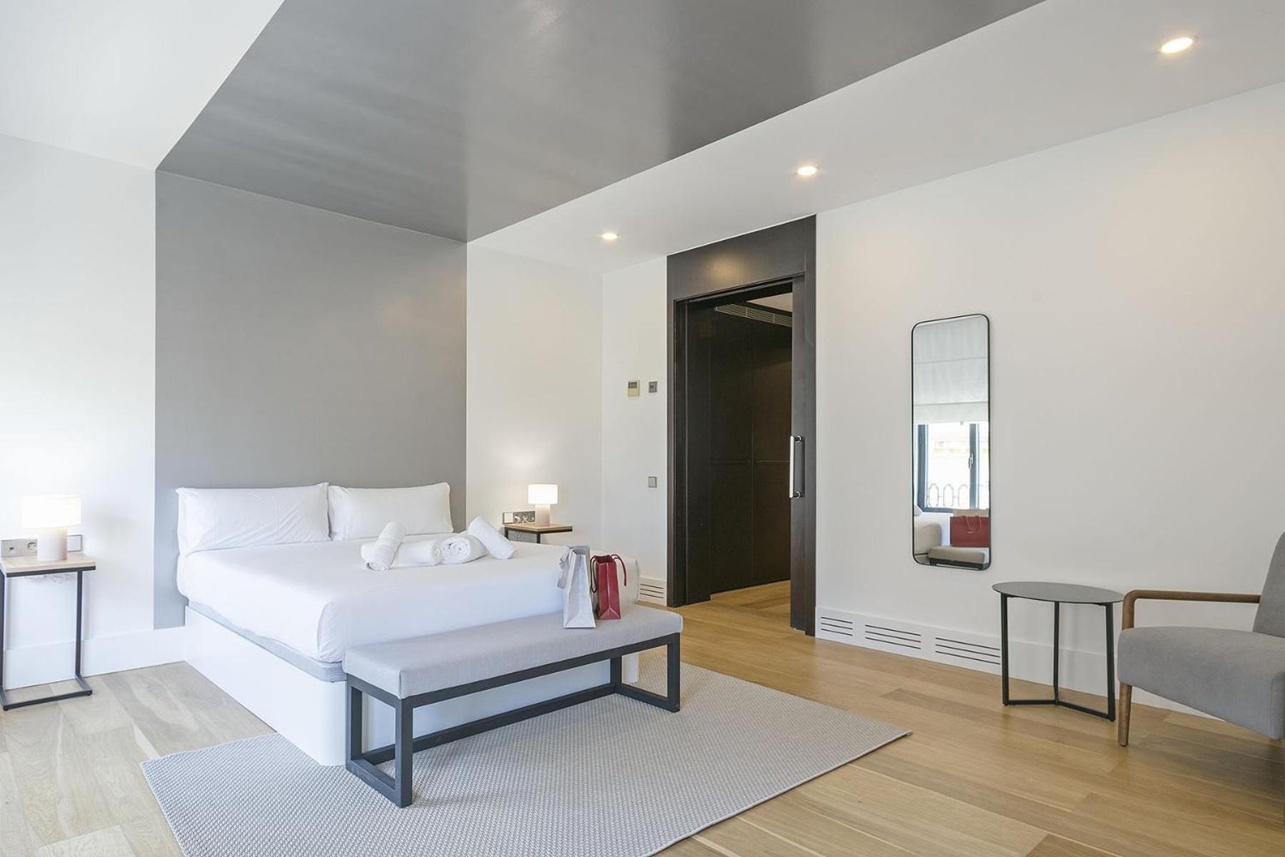 Ola Living Paseo De Gracia Apartment บาร์เซโลนา ภายนอก รูปภาพ